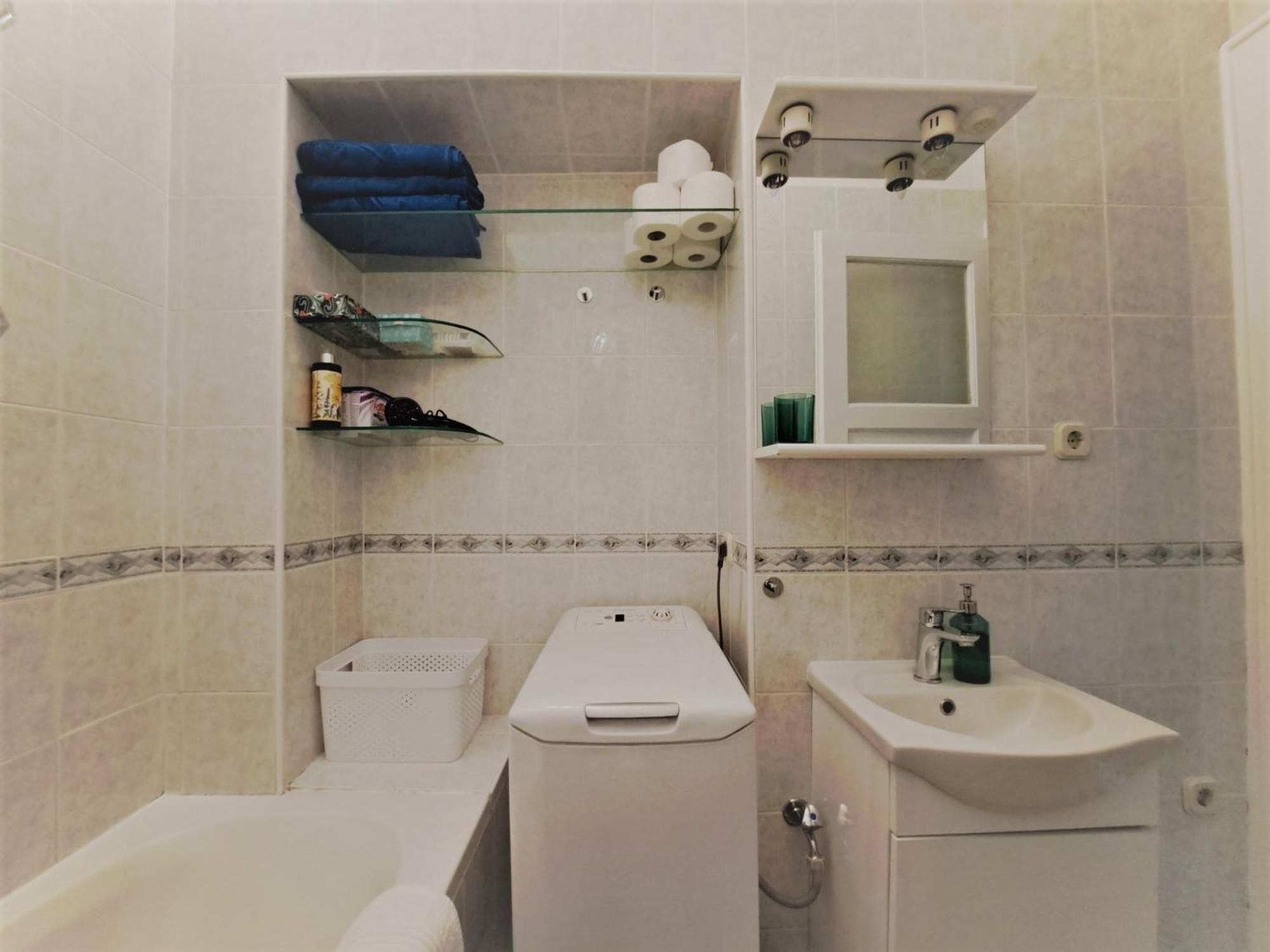 Emaus Garden - City Center & 2 Bth สปลิท ภายนอก รูปภาพ